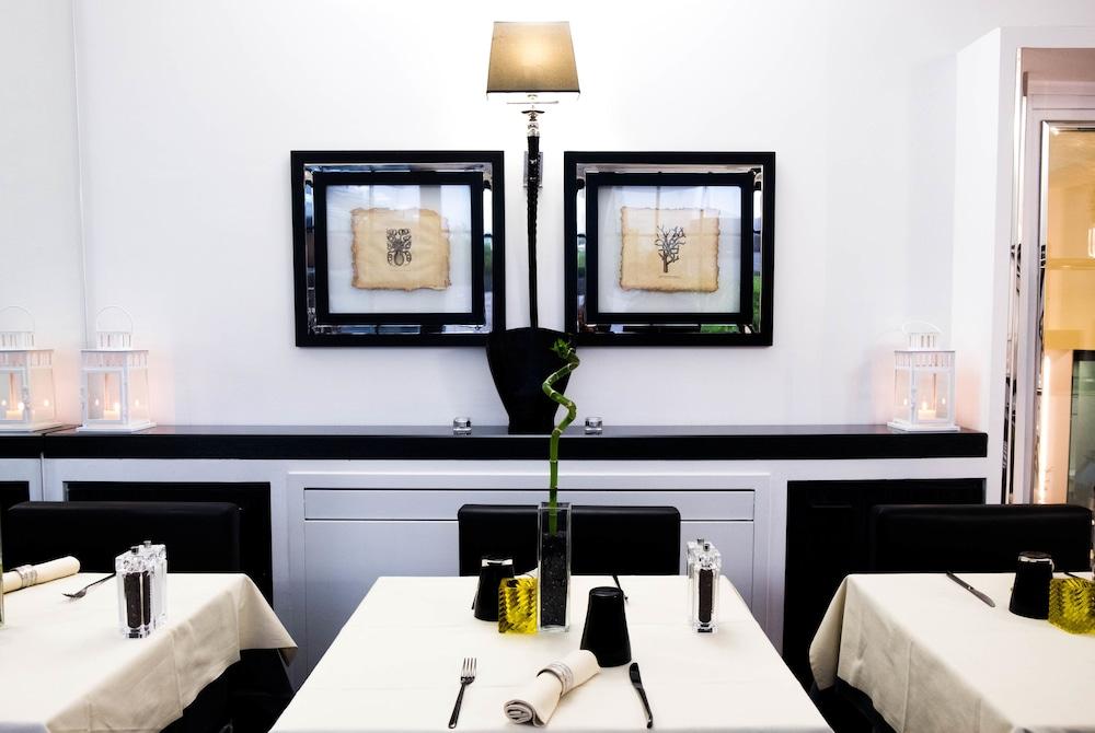 Hotel Lhp River & 5*