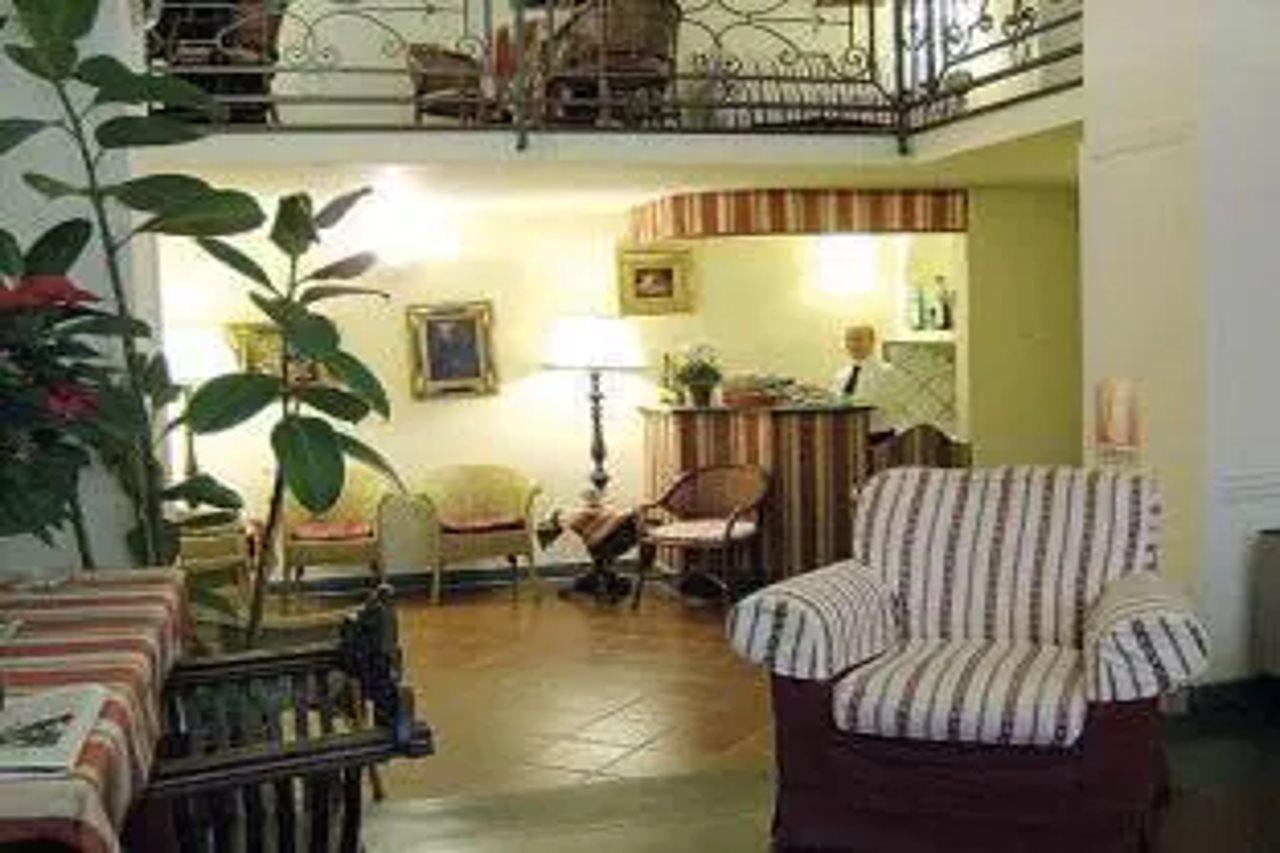 Unicorno Hotel 3*