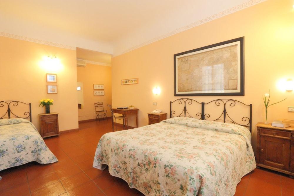 Genesi Hotel