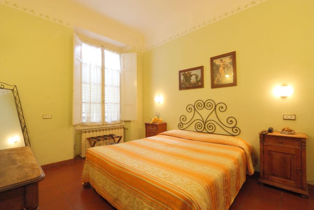 Genesi 2* Firenze