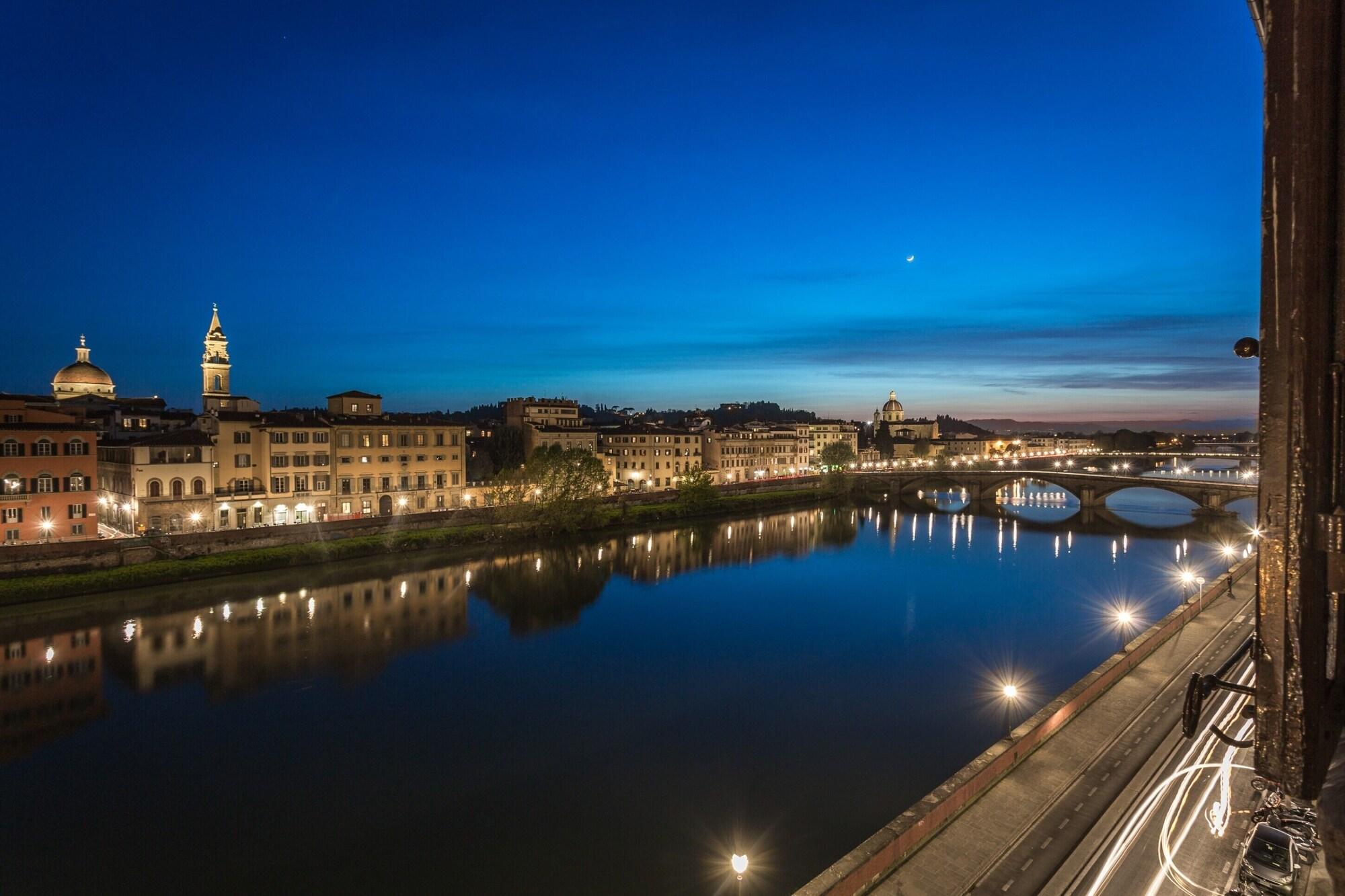 Palazzo Alfieri - Place Of Charme Hotell