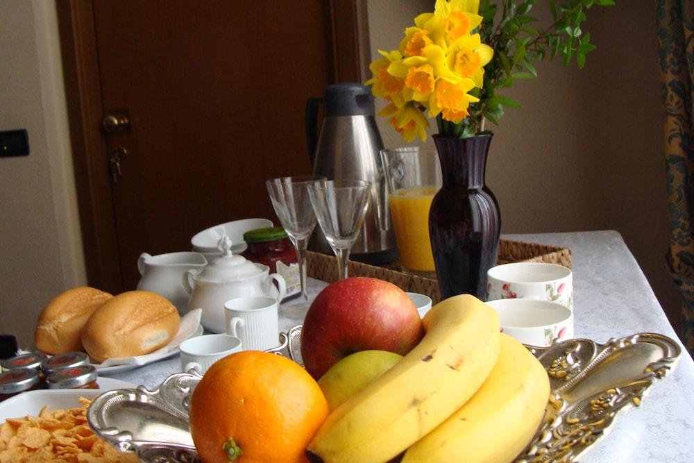 Michelangelo Bed & Breakfast 3*