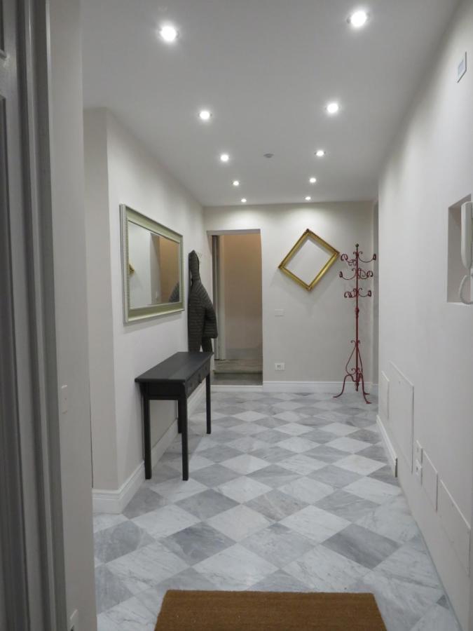 Frame House Lejlighed *