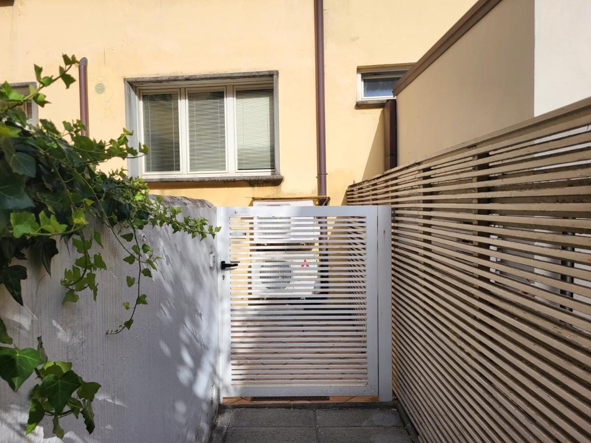 La Casa Di Remo Ground-floor With A Patio * Firenze