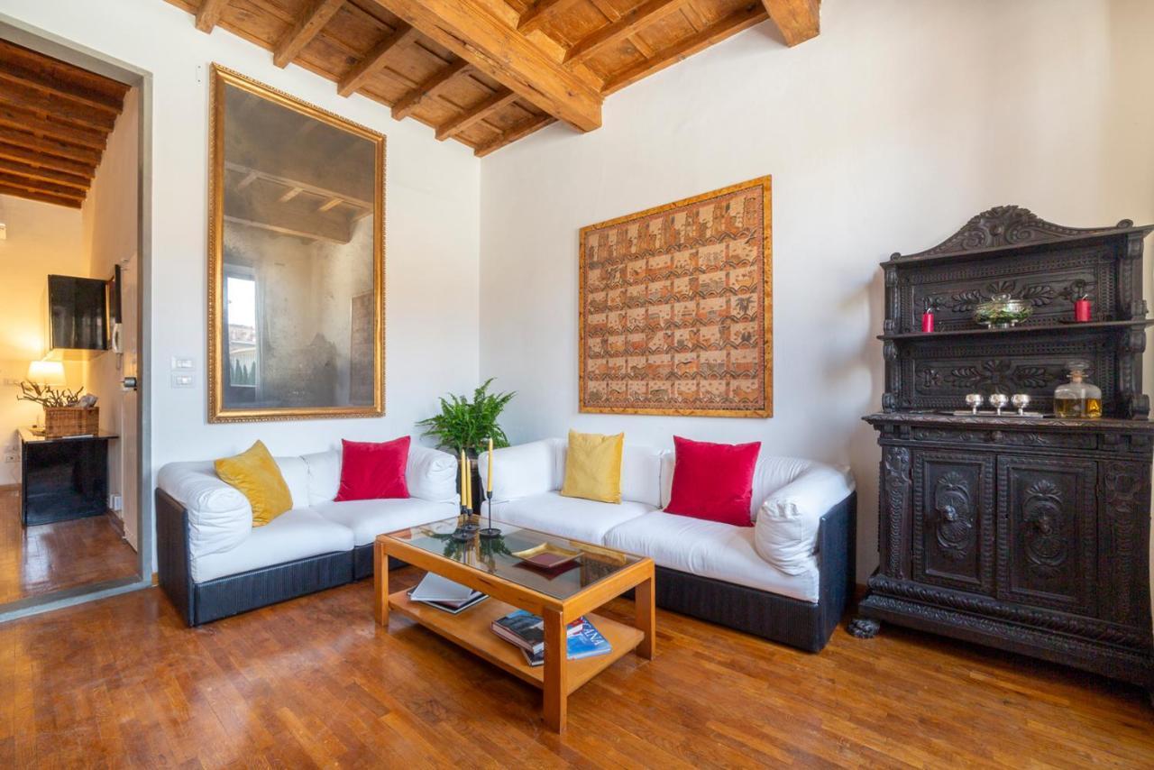 Santa Croce With A Stunning View Apartamento