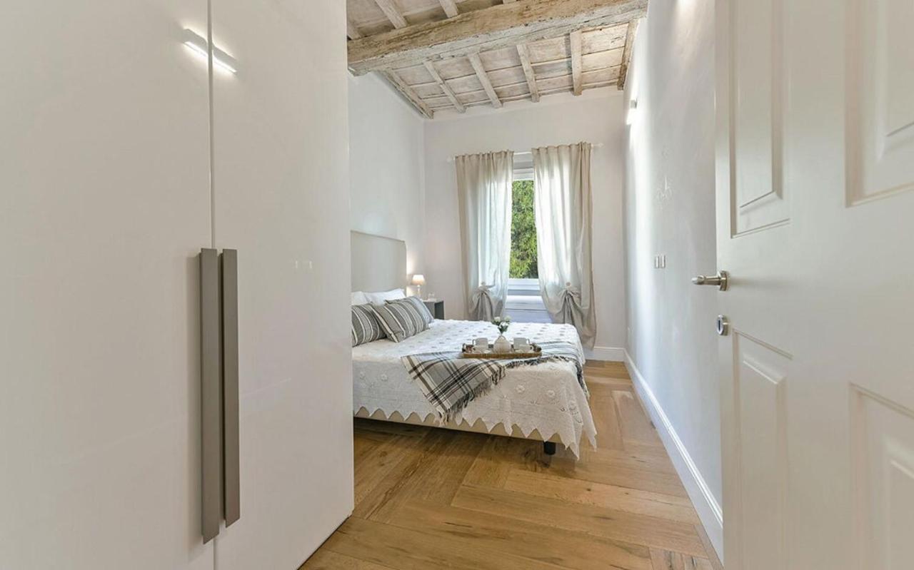 Pitti Flat - Belcanto