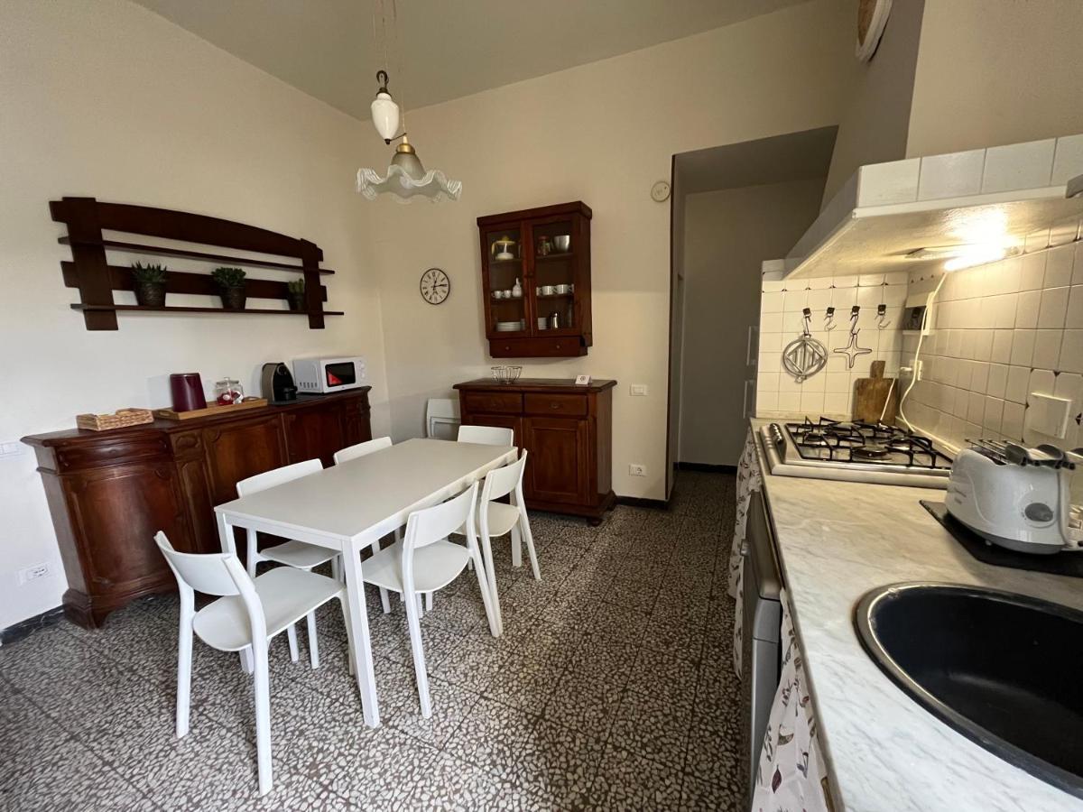 Dalla Mirella Florença