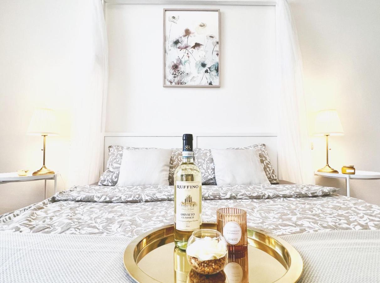Wonderful Premium In Location At The Dome In Florence, 2 Bedrooms Lejlighed Firenze