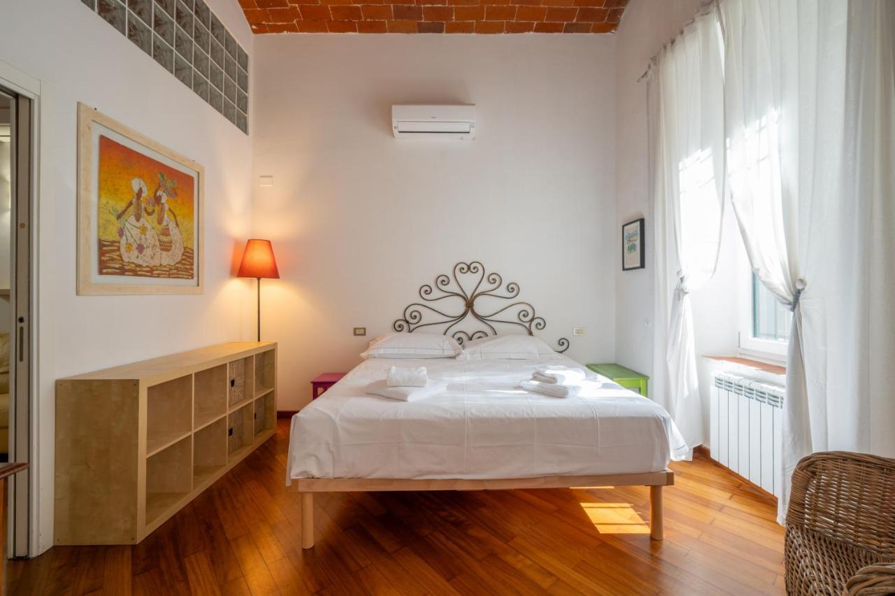 Statuto With Small Courtyard Appartement Florence