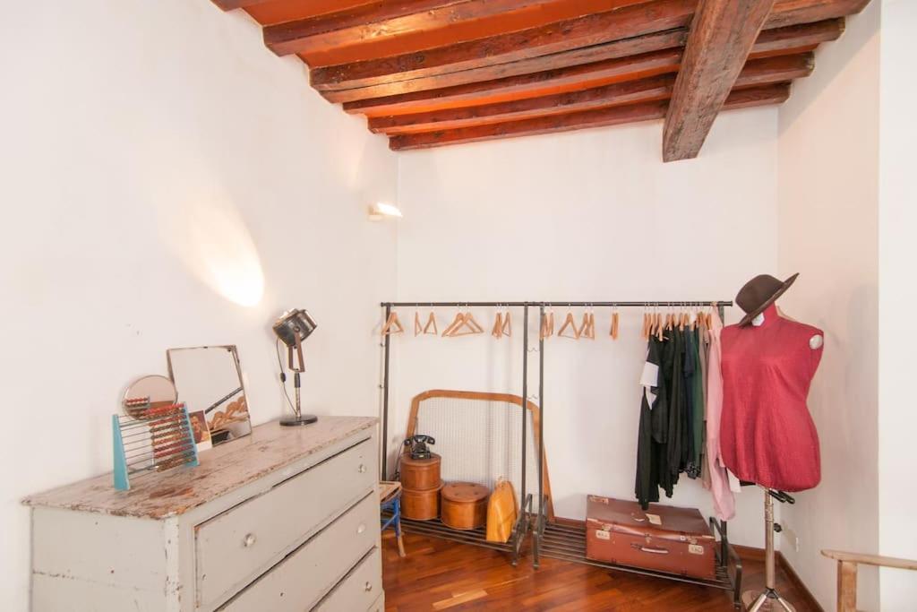Appartamento Romantic In San Frediano *