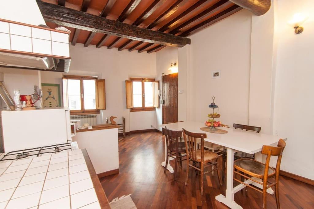 Romantic In San Frediano Apartamento Florença