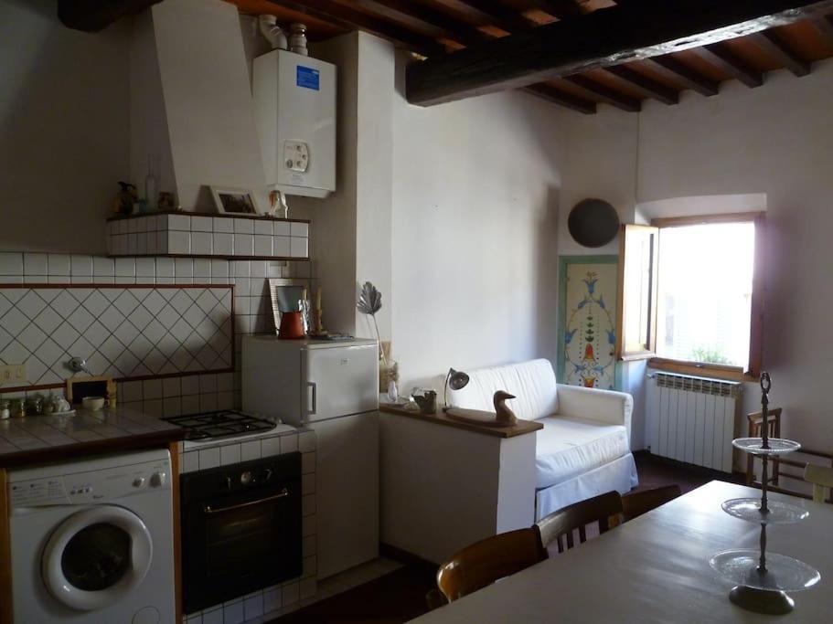 Romantic In San Frediano Appartamento