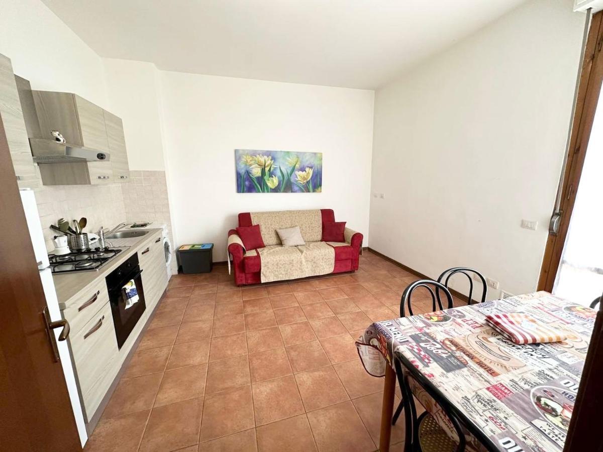 Leilighet Mv Apartament 4c