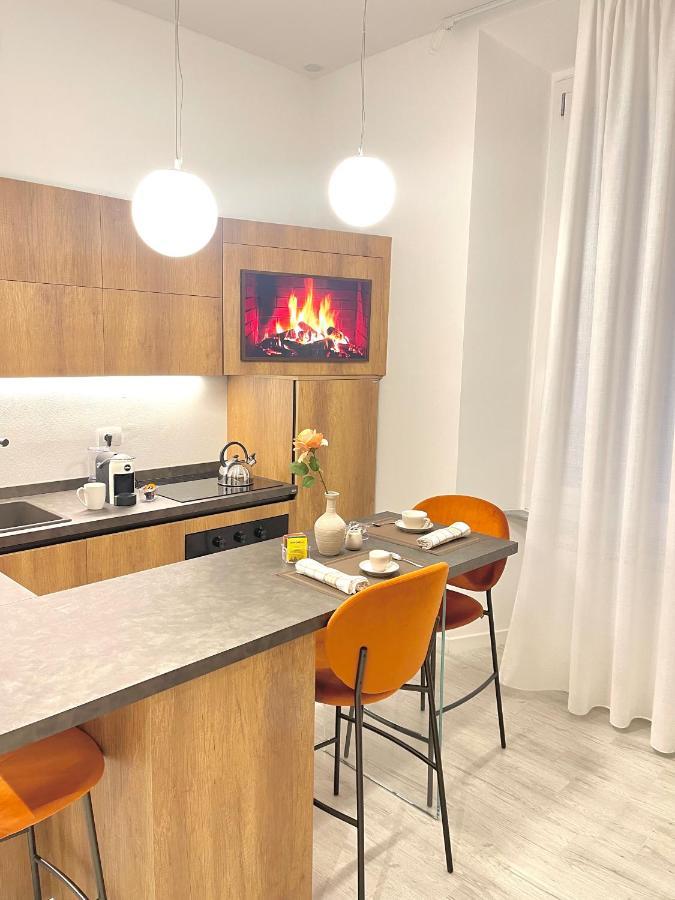 Casa Cavour Brown Appartamento *