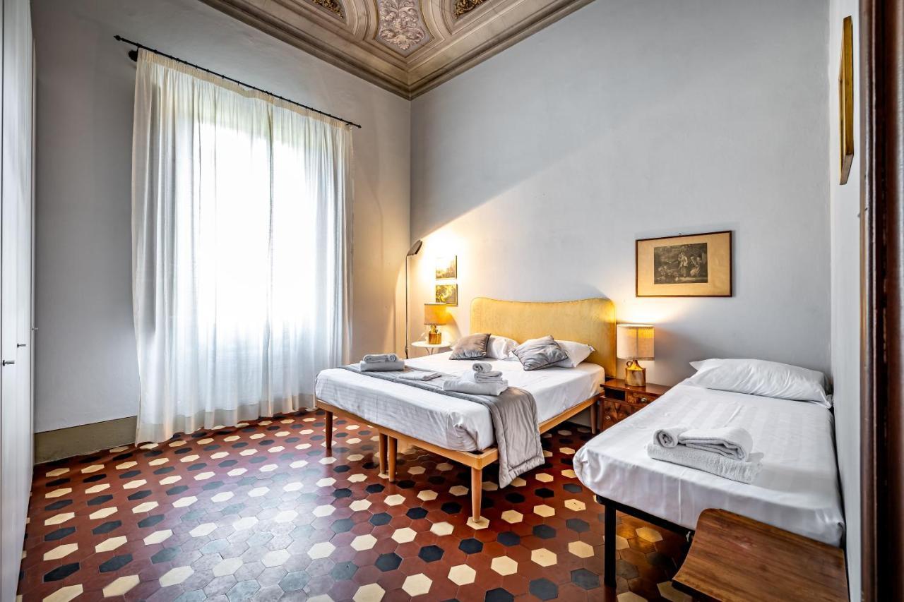 Roommo D'azeglio Firenze