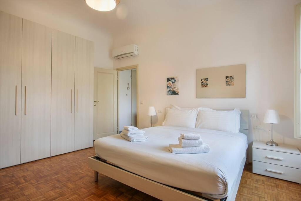 Lejlighed Palazzo Borghese 2 Bedroom Firenze