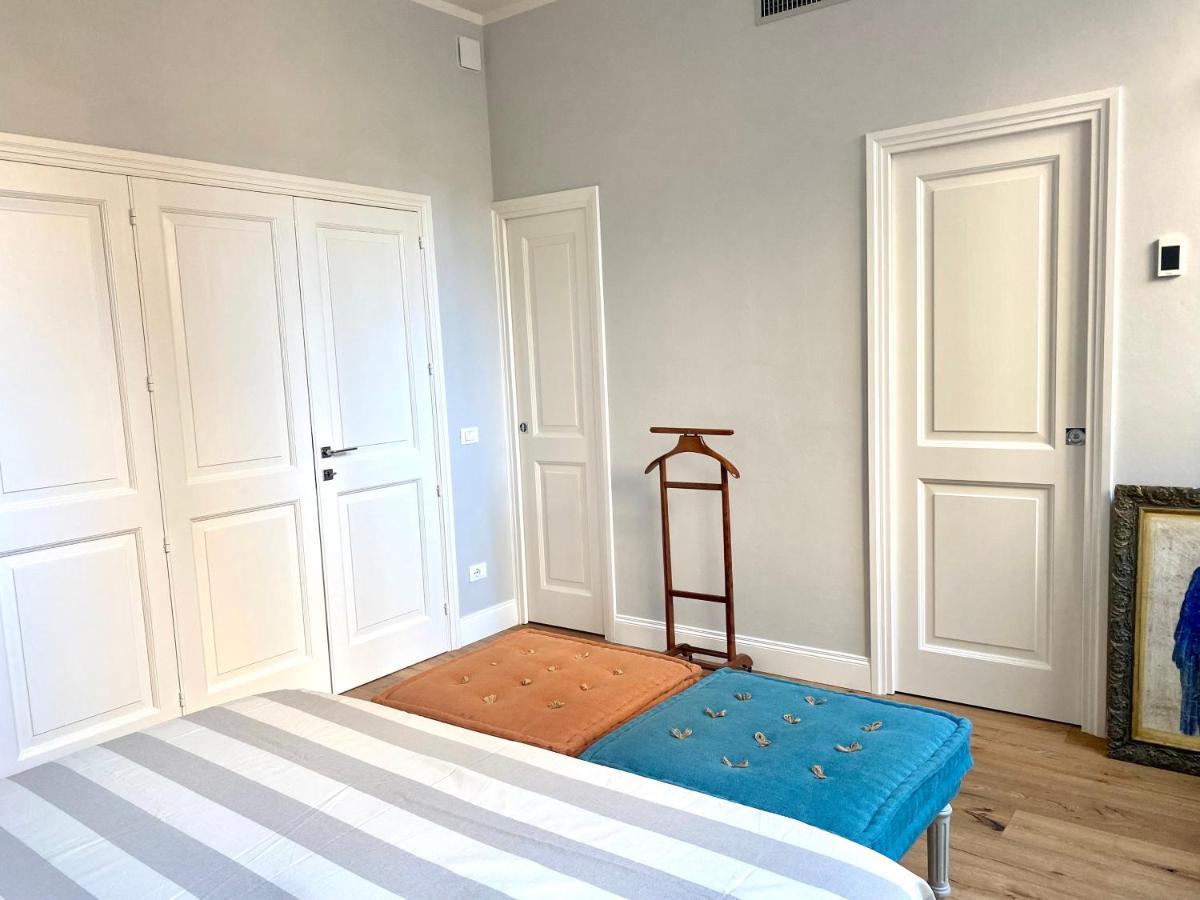 Accademia Newly Renovated Ancient Abbey Lejlighed Firenze