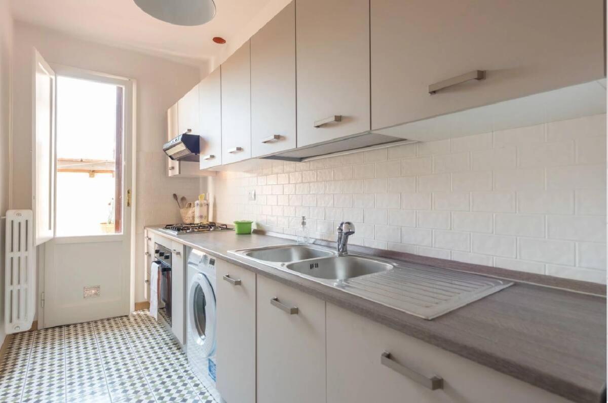 Airy One Bedroom With Terrace Near Palazzo Pitti Appartement *