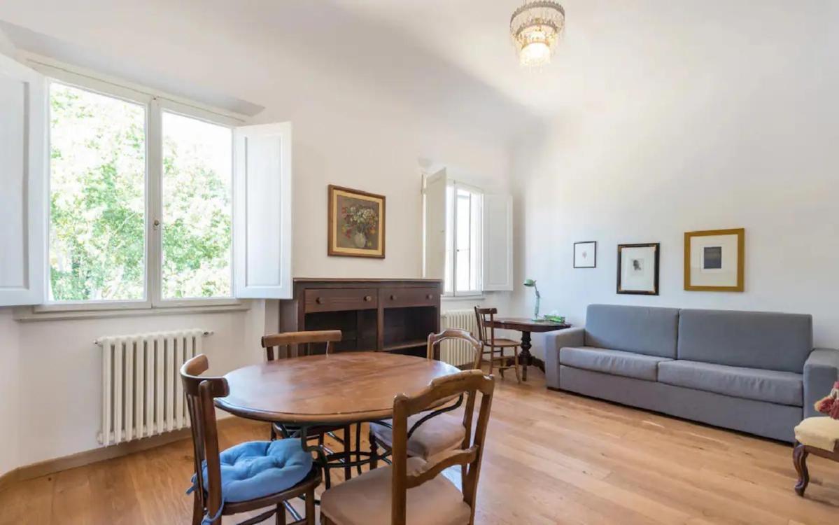 Appartement Airy One Bedroom With Terrace Near Palazzo Pitti *