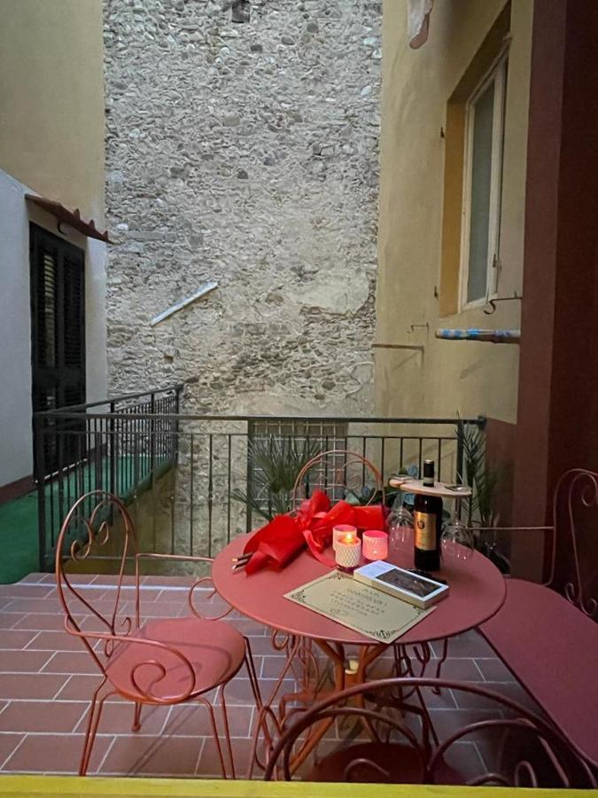 Apartment Stylish & Cozy In The Heart Of *