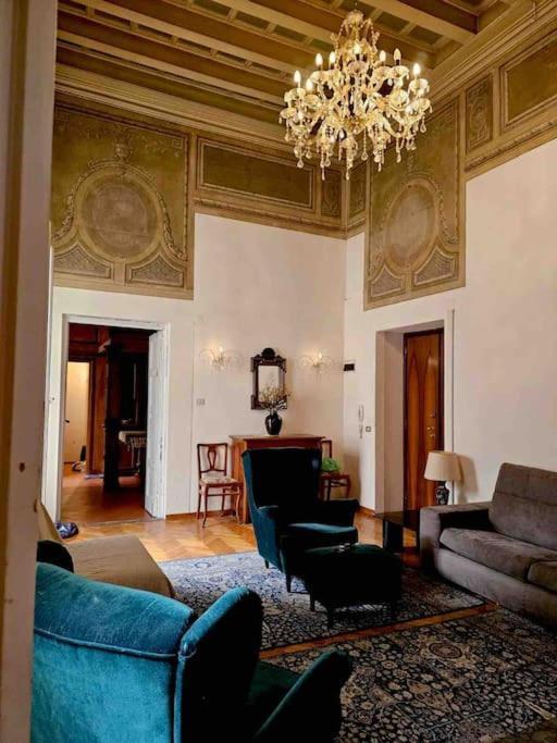 Storico Nel Centro Leilighet Firenze