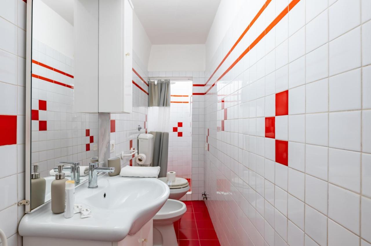 Sant'ambrogio Apt: Your Hideaway Appartement *