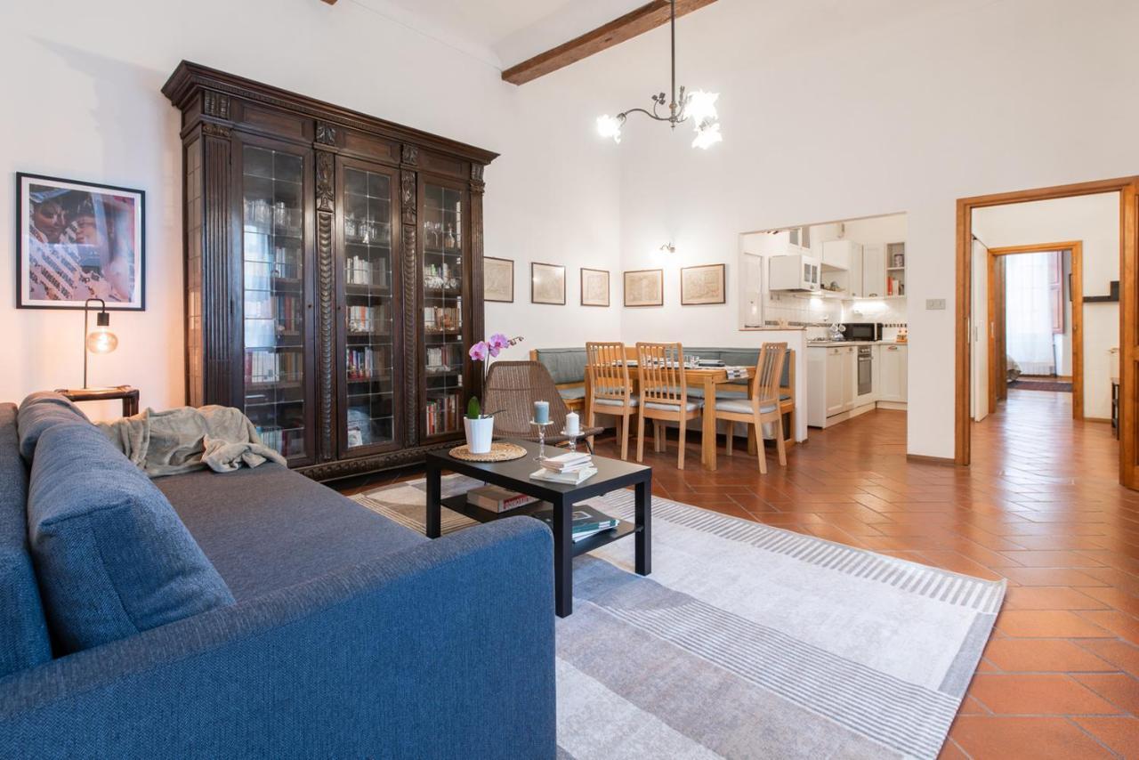Apartment Spacious Family Flat S. Spirito 8 Sleeps