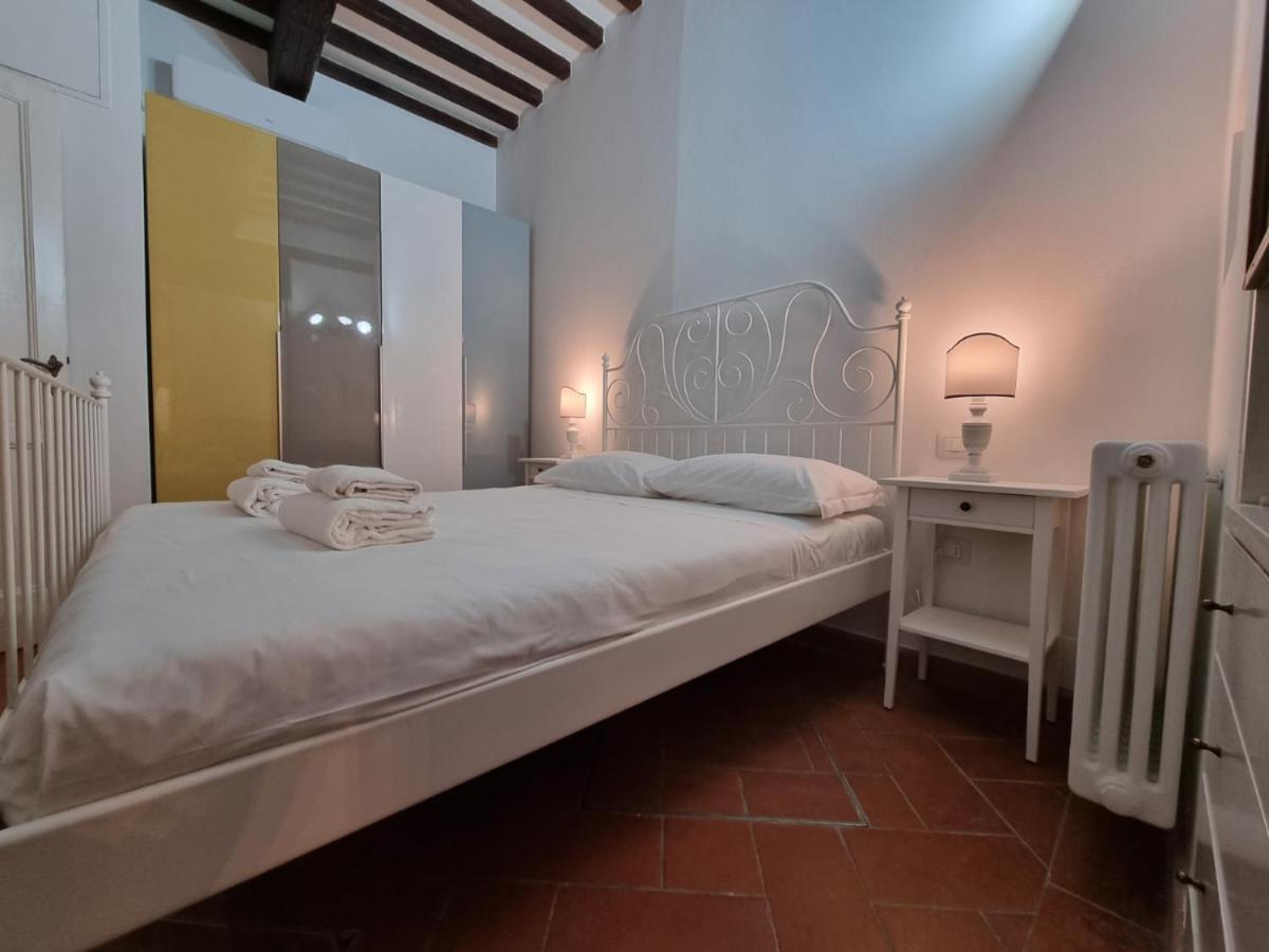 Borgo Allegri * Firenze