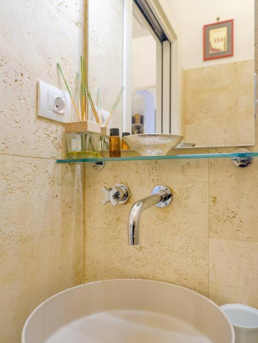 Casa Silvia - Honeymoon Flat With Terrace Firenze