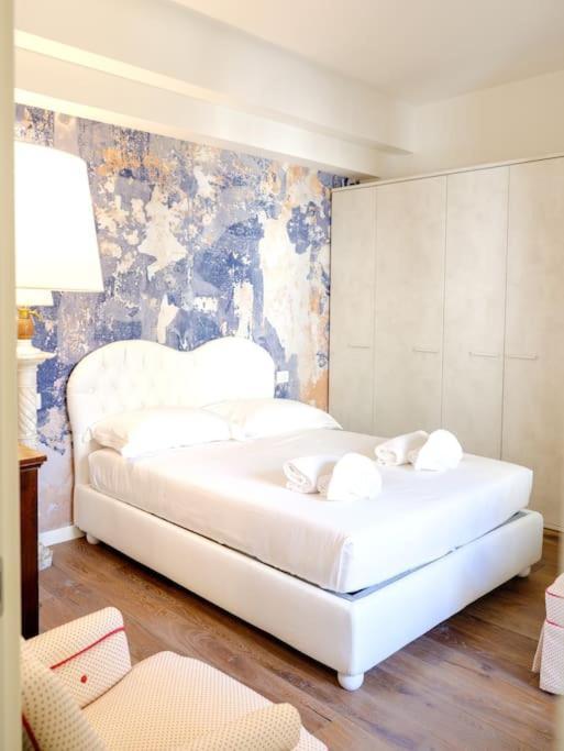 Casa Silvia - Honeymoon Flat With Terrace Lejlighed