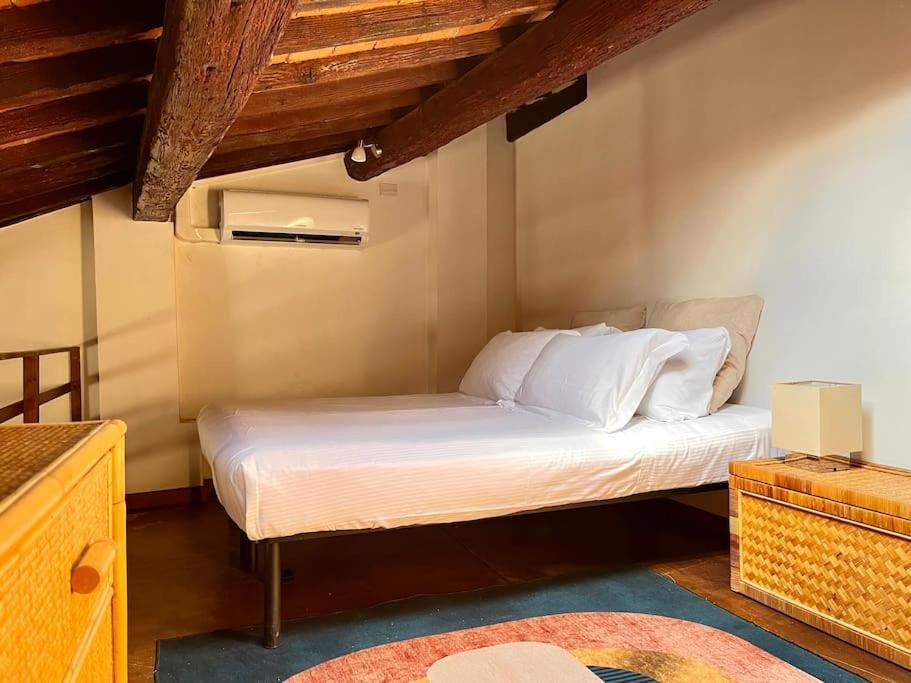 Apartamento Spacious Near Arno River Florença