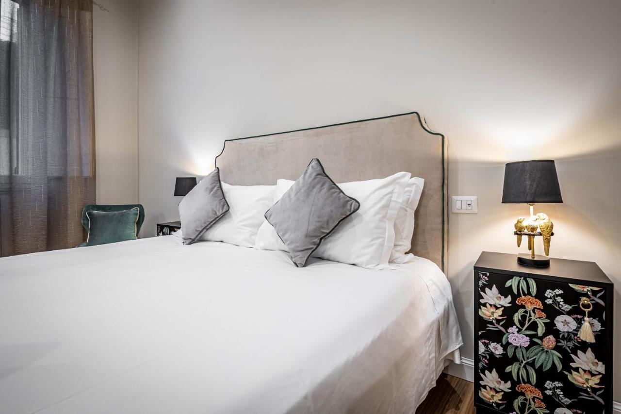 Yid Penthouse In Santa Croce Apartment