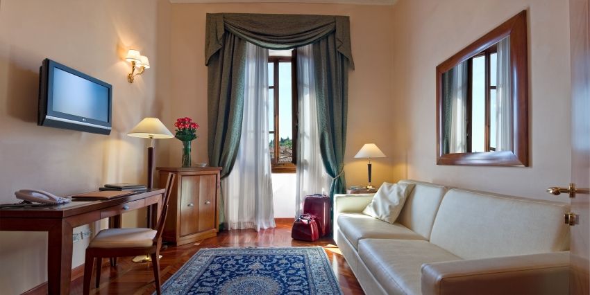 Pierre Hotel Florence