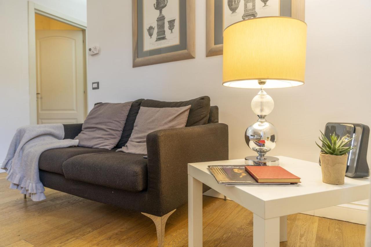 Bright Santa Croce Appartement *
