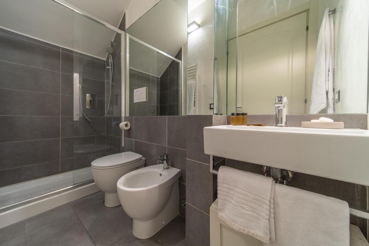 Bright Santa Croce Appartement