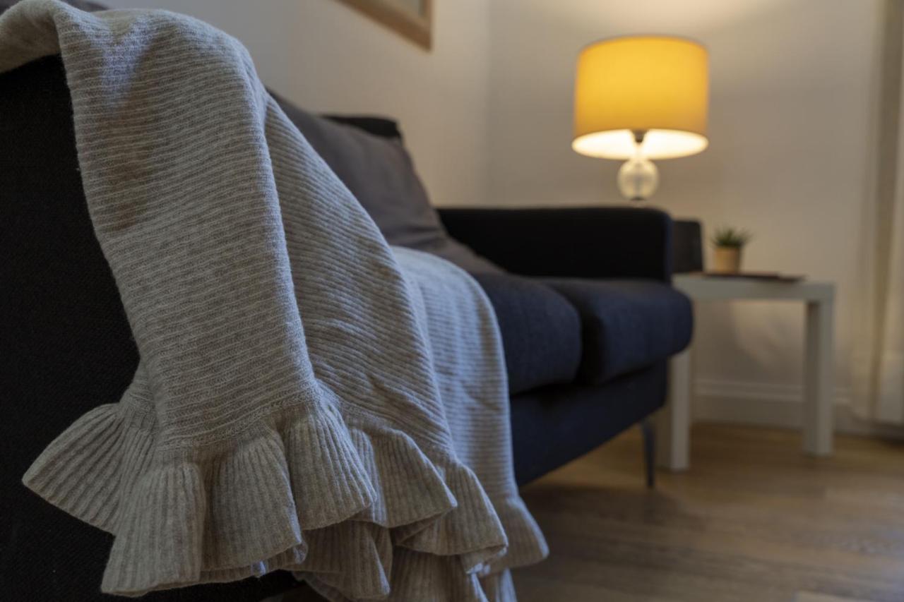 Bright Santa Croce Appartement *