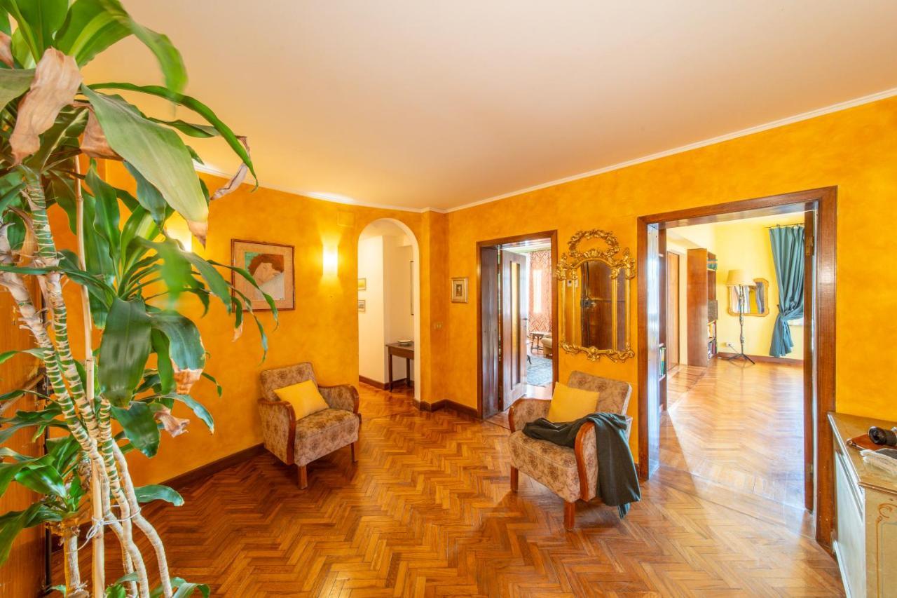 Golden Renaissance Leilighet *