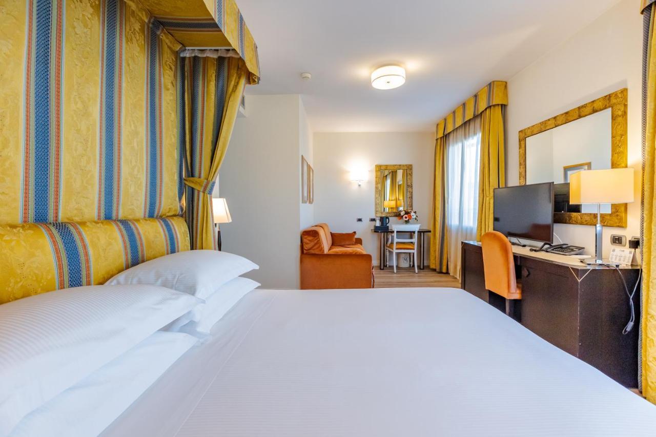 Hotel Fh55 Grand Mediterraneo 4*
