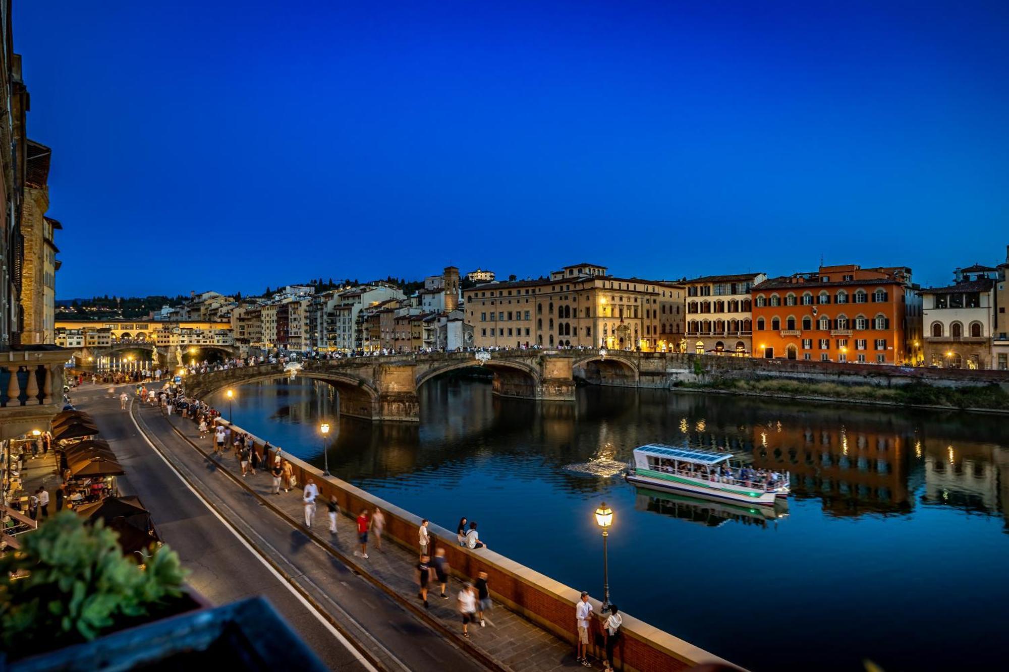 Palazzo Alfieri Residenza D'epoca Hotel 4*