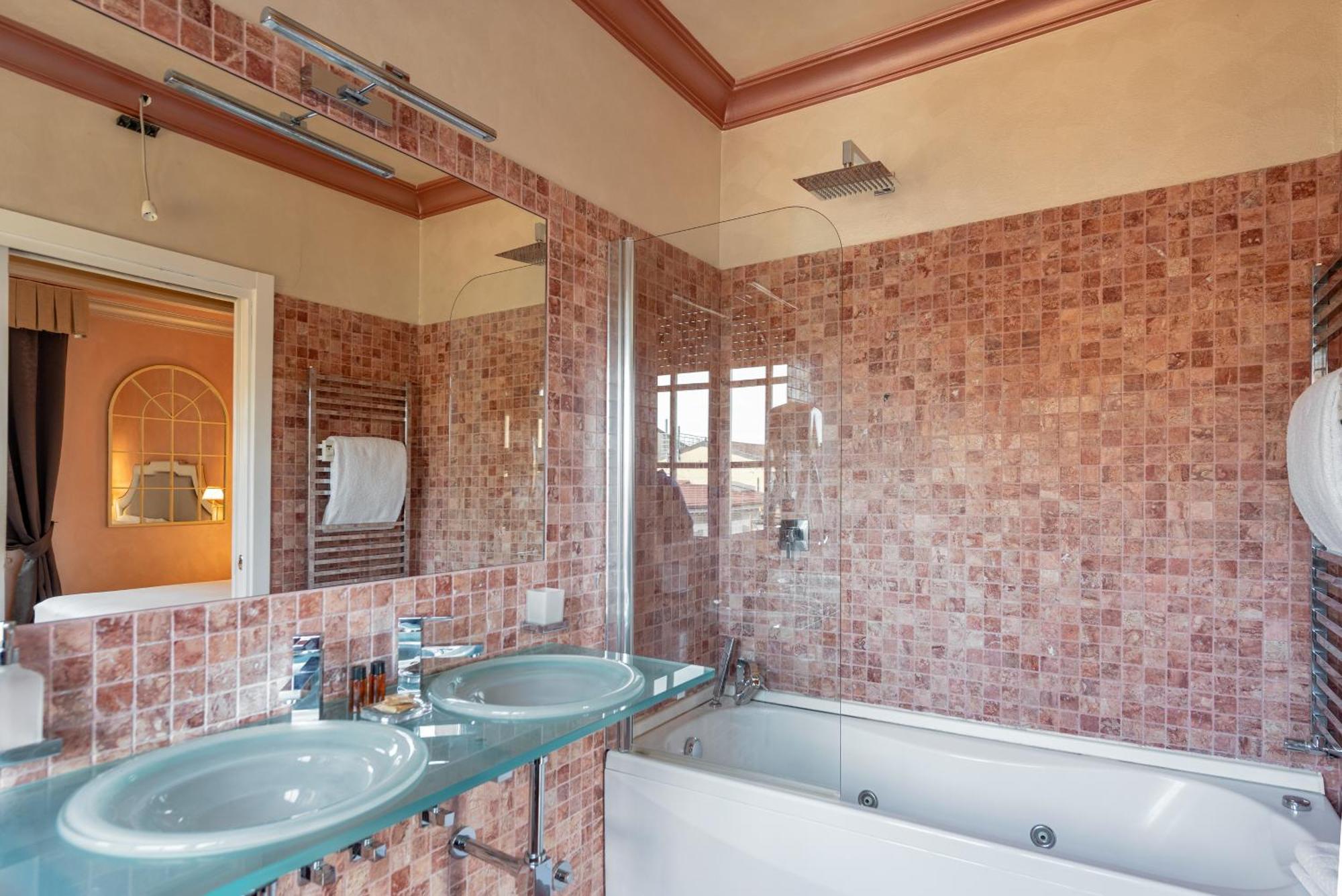 Bed & Breakfast Residenza Gambrinus Florence