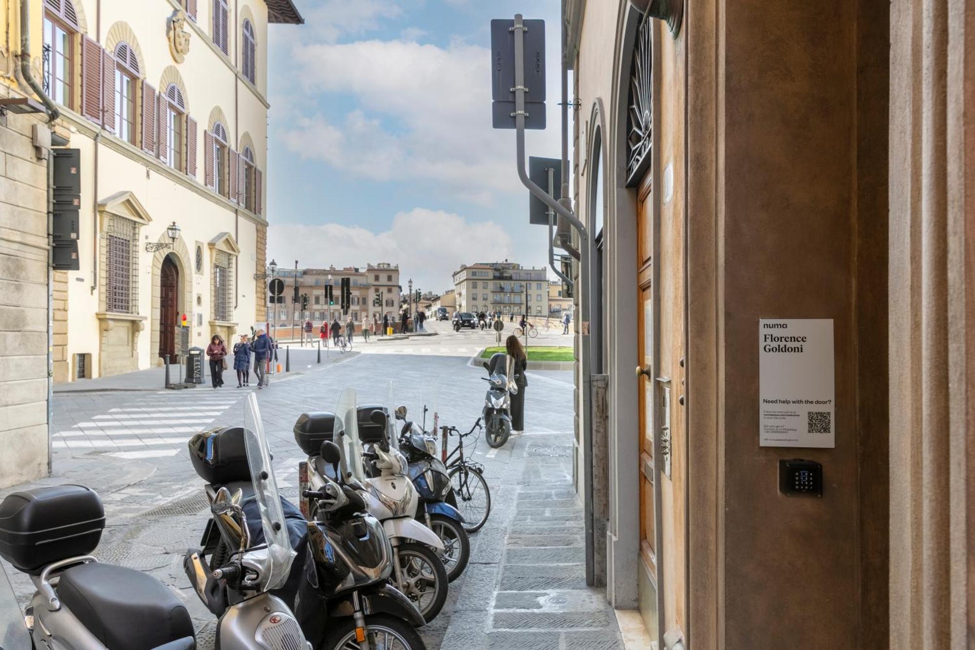 Numa Palazzo Moro Aparthotel *