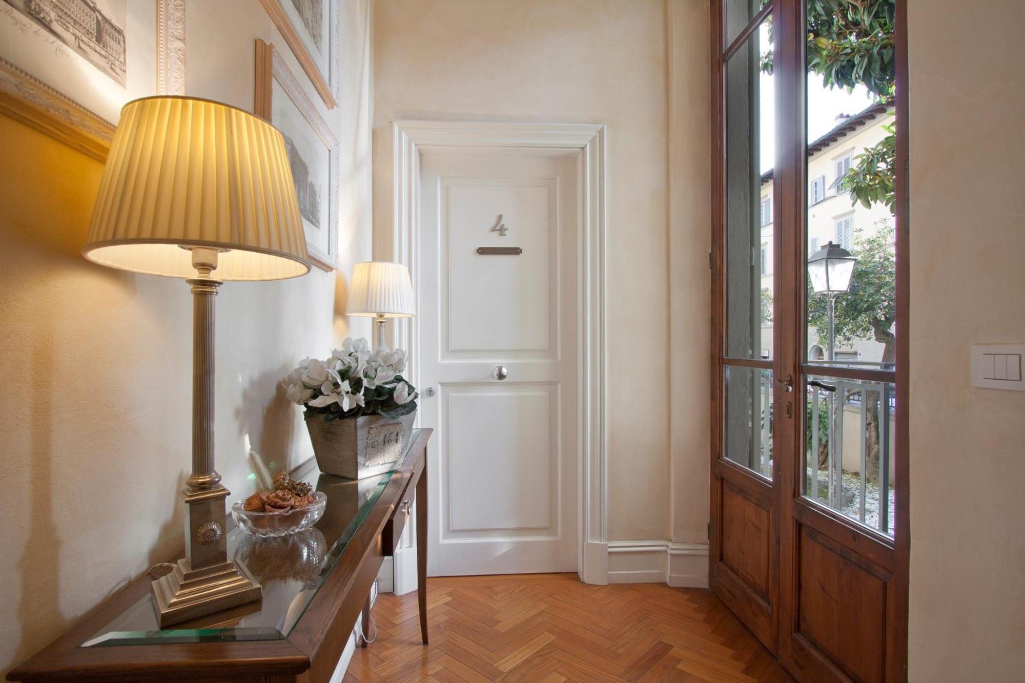 Lejlighedshotel Serristori Palace 2*