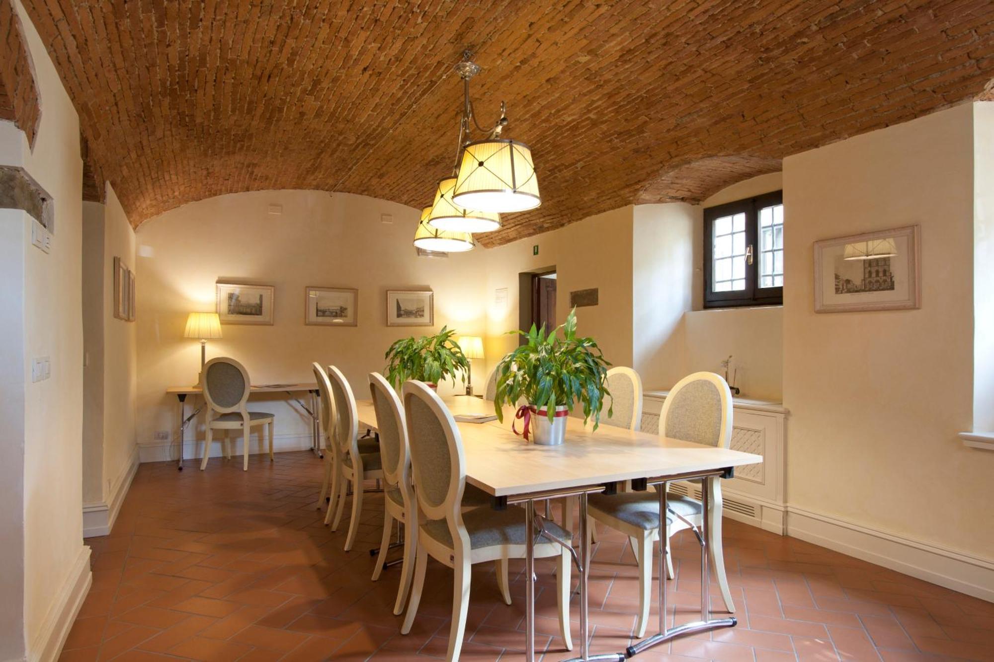 Serristori Palace Lejlighedshotel Firenze