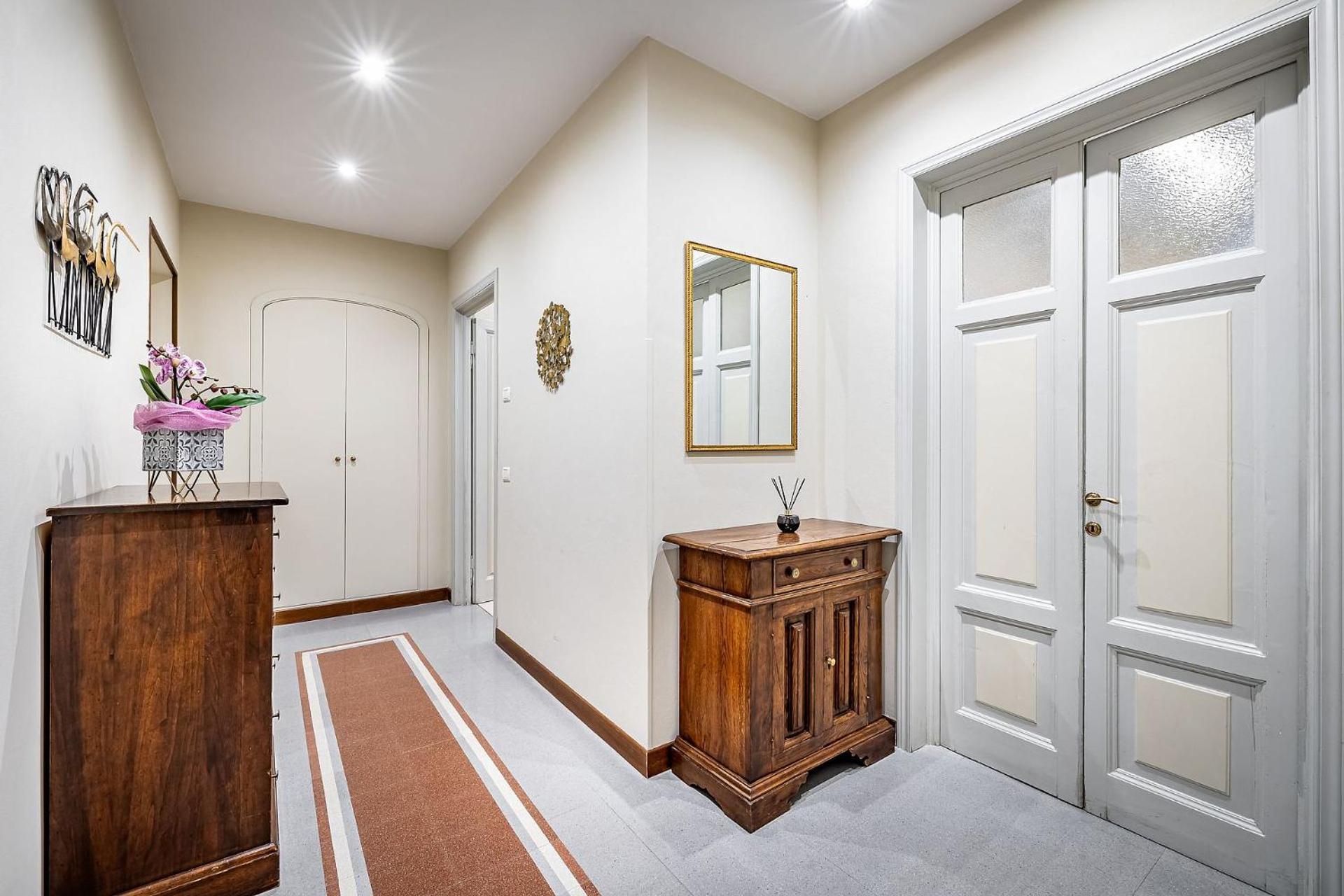 Three Via Roma Appartement *