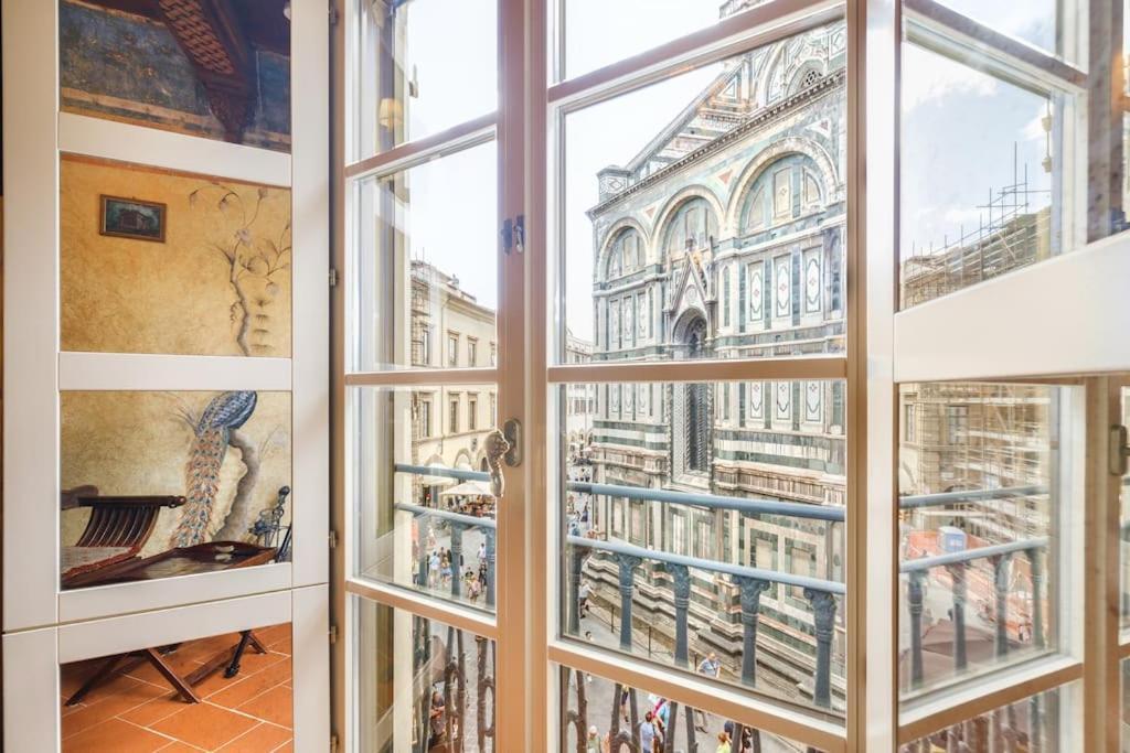 Renaissance In Historic Building With Duomo Views