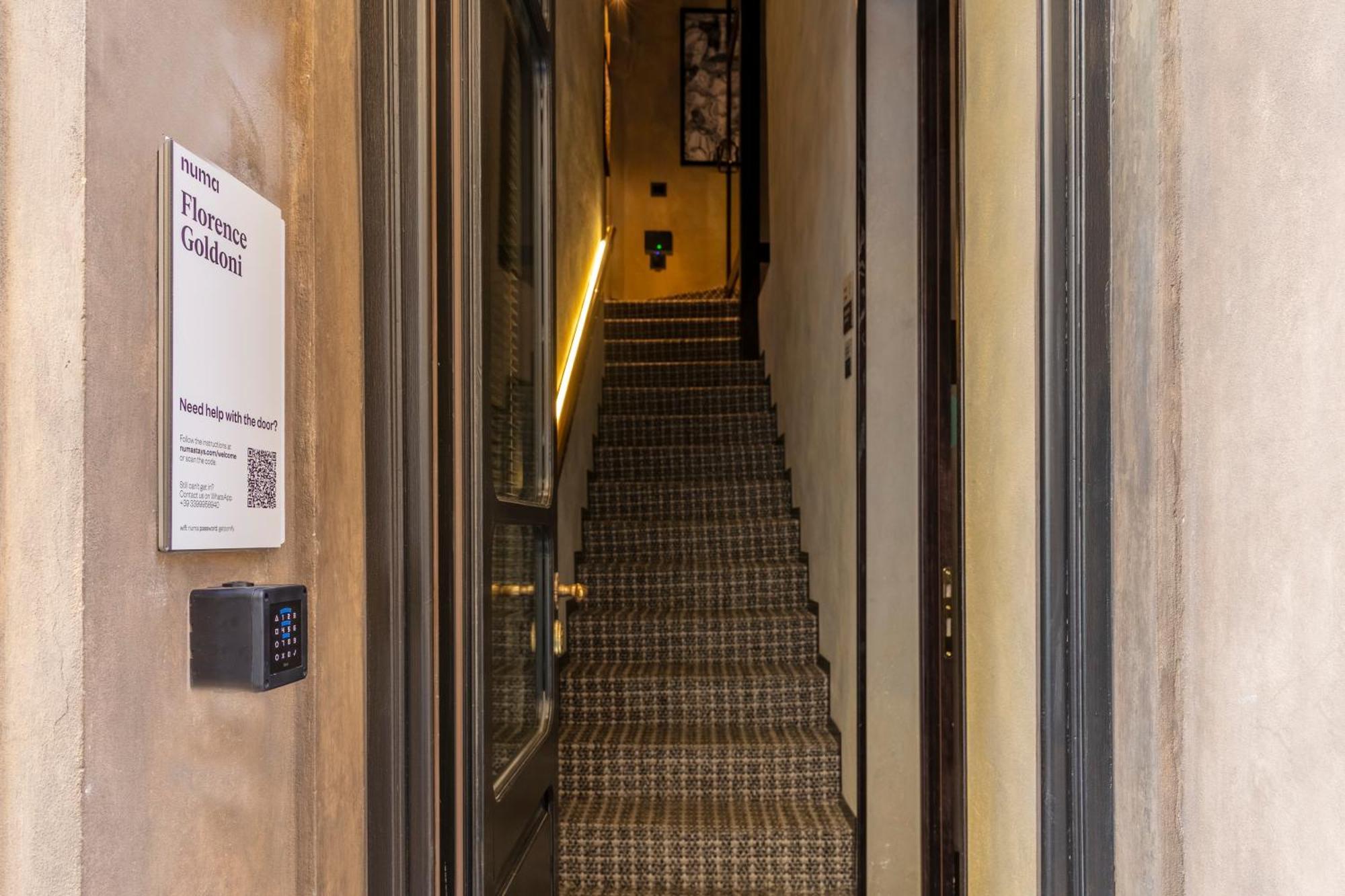 Numa Palazzo Moro Aparthotel