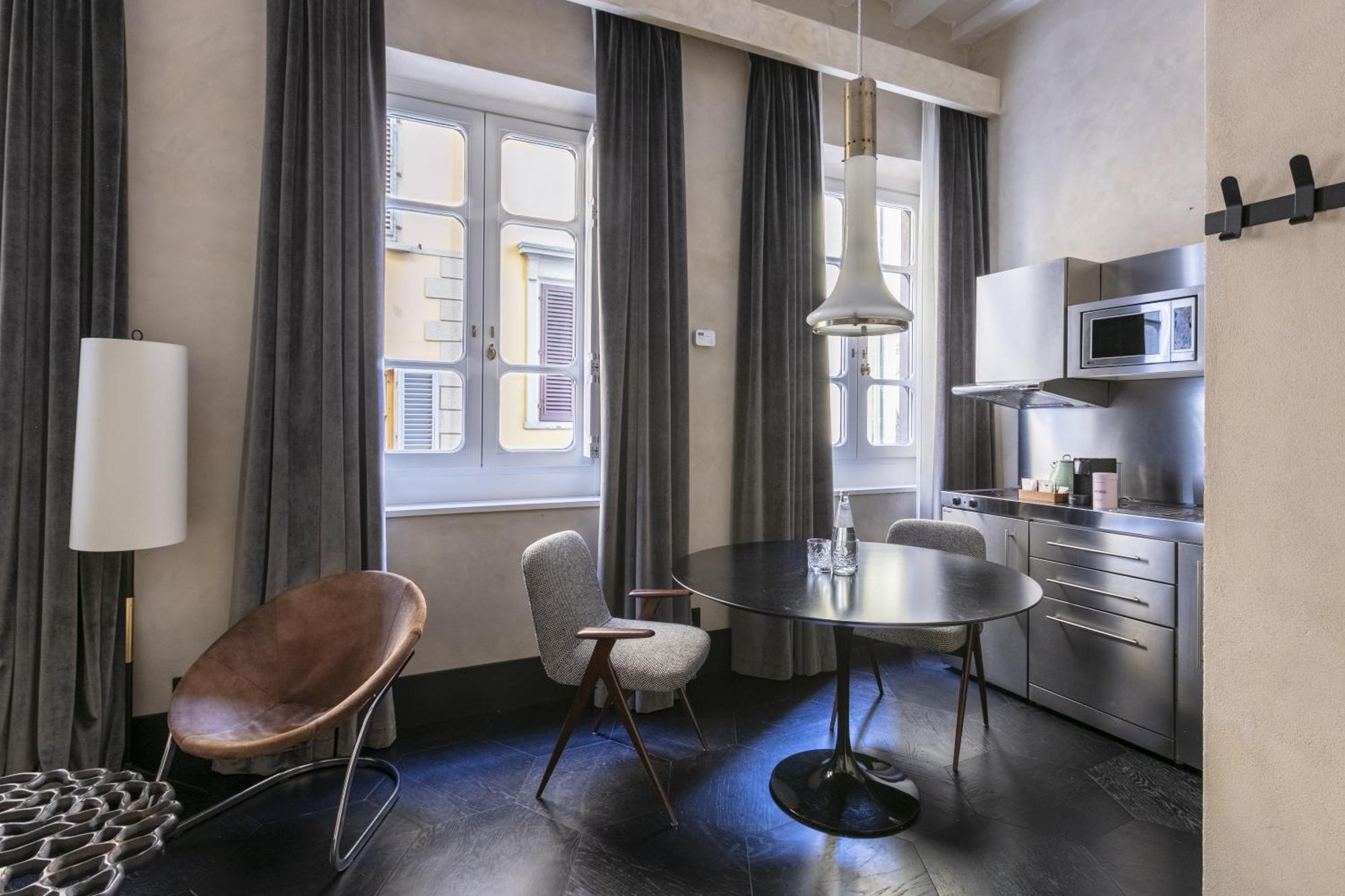 Aparthotel Numa Palazzo Moro *