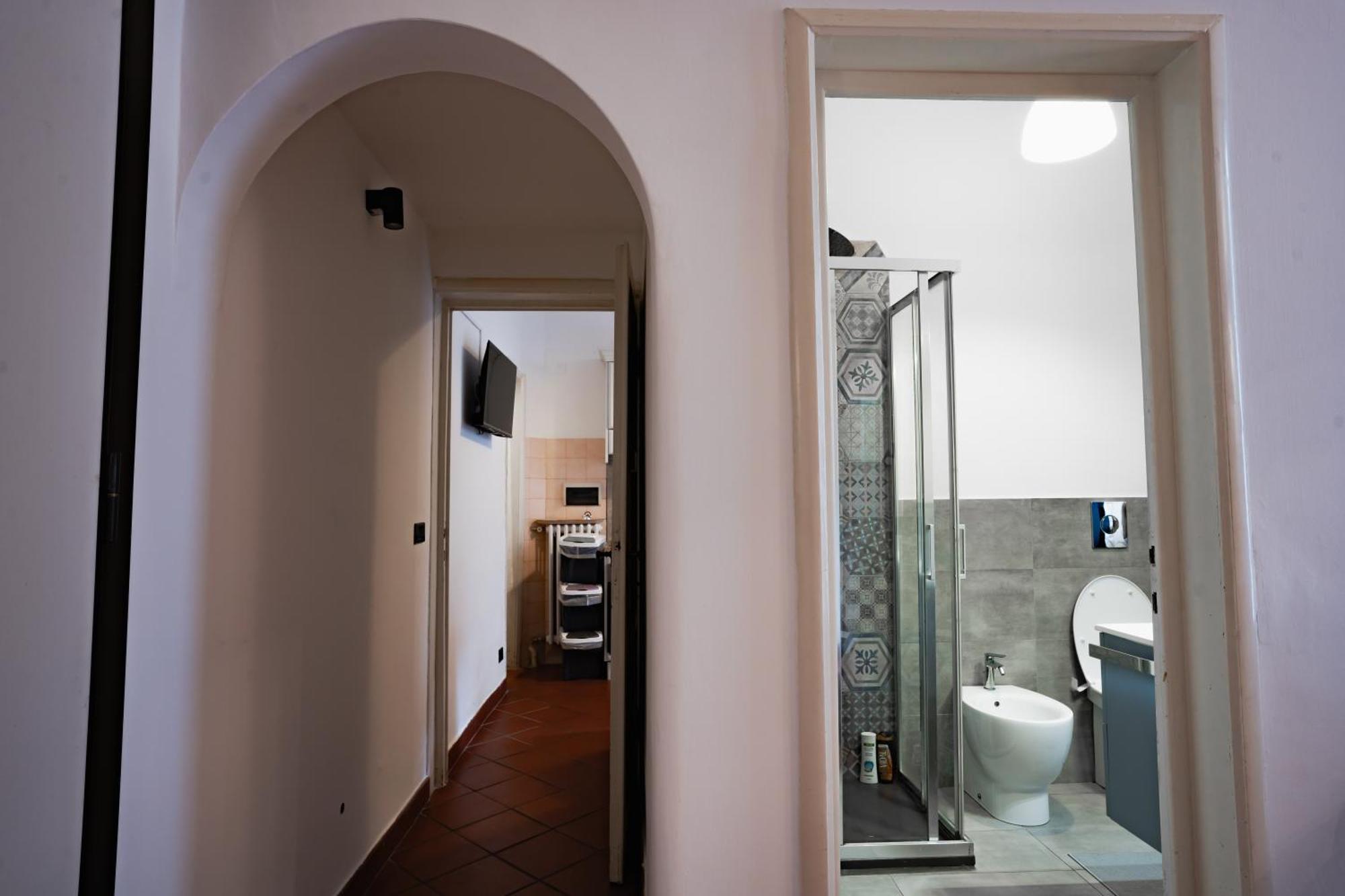 Charming With Exclusive Courtyard In Center Of Leilighet *