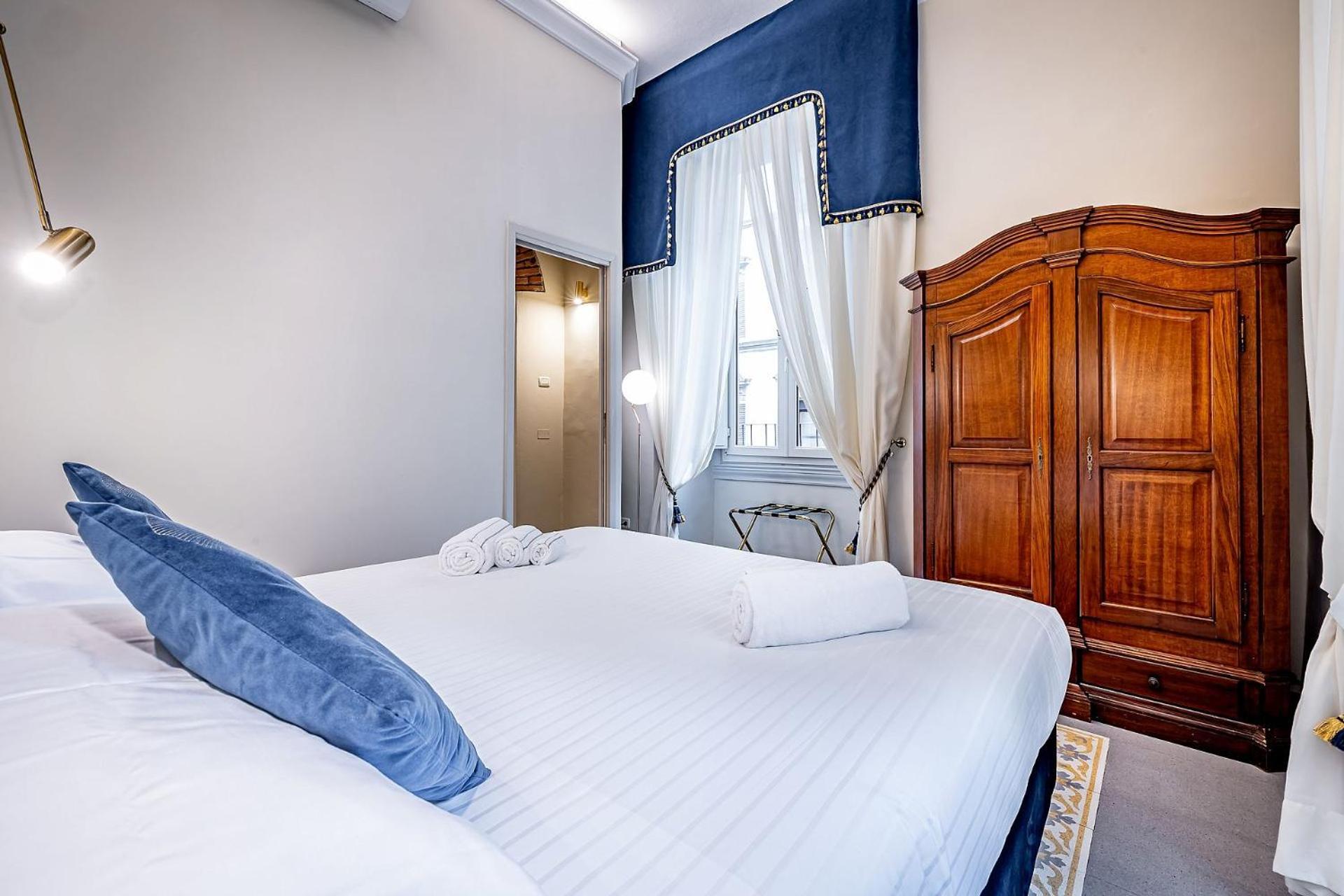 Three Via Roma Appartement *