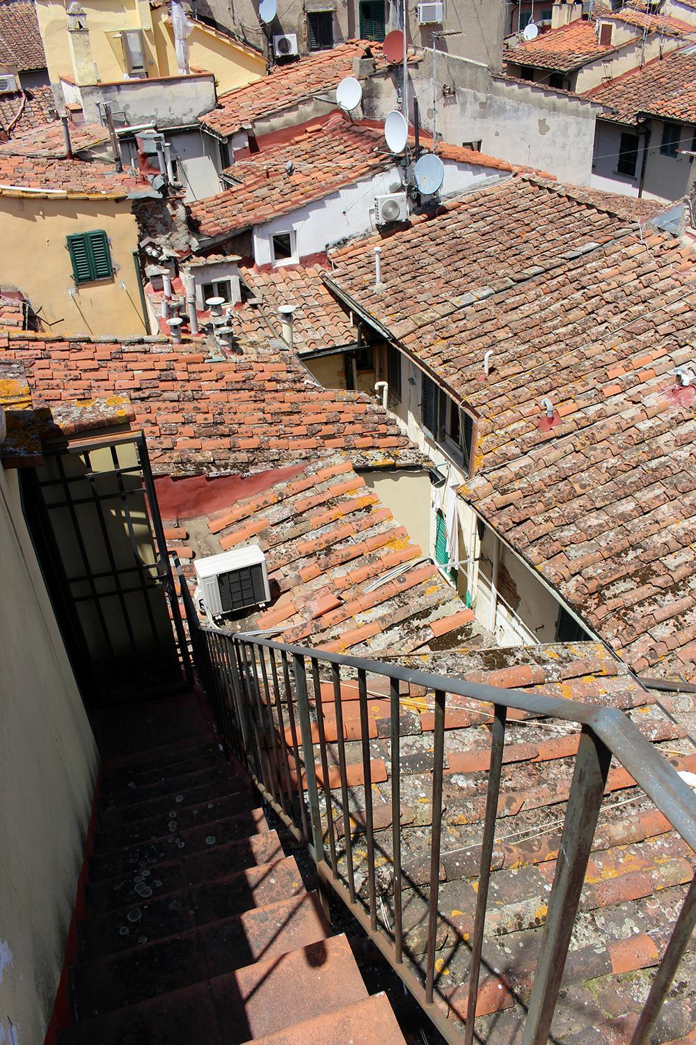 Roommo Oltrarno